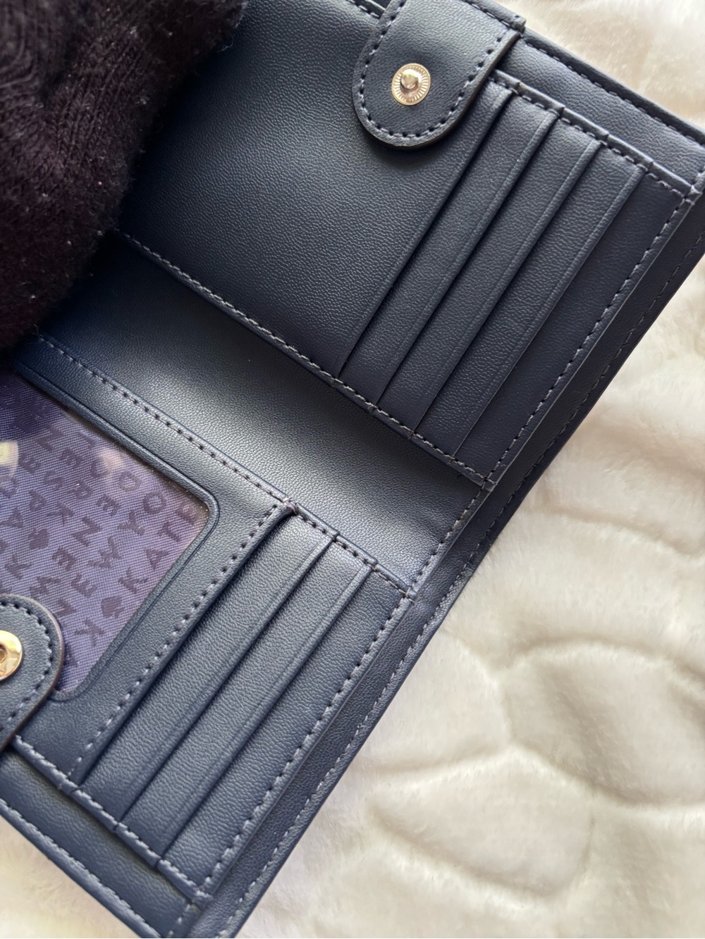 kate spade Wellesley Bifold leather bifold wallet - Picture 7 of 10